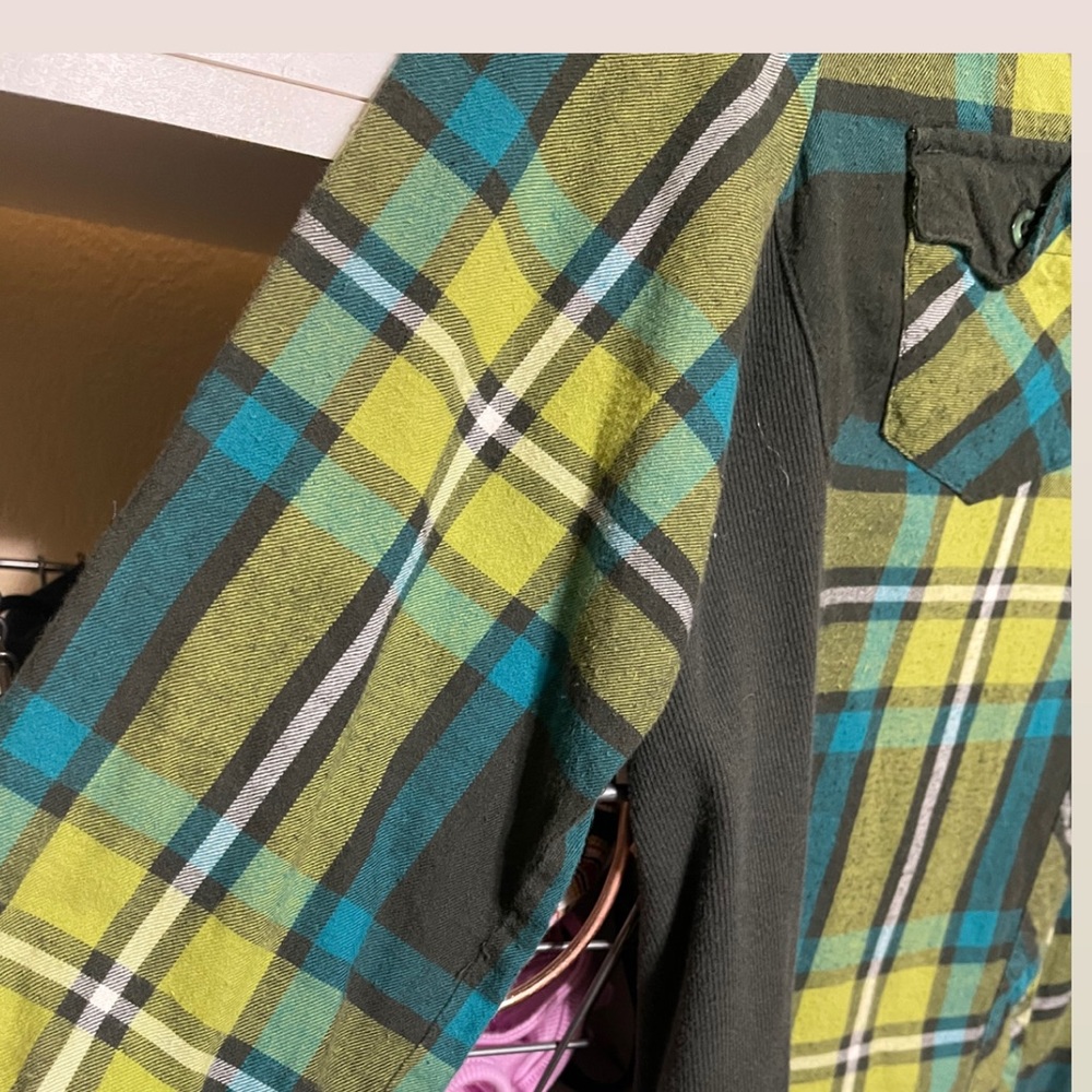 Flannel Button Down - Picture 4 of 5